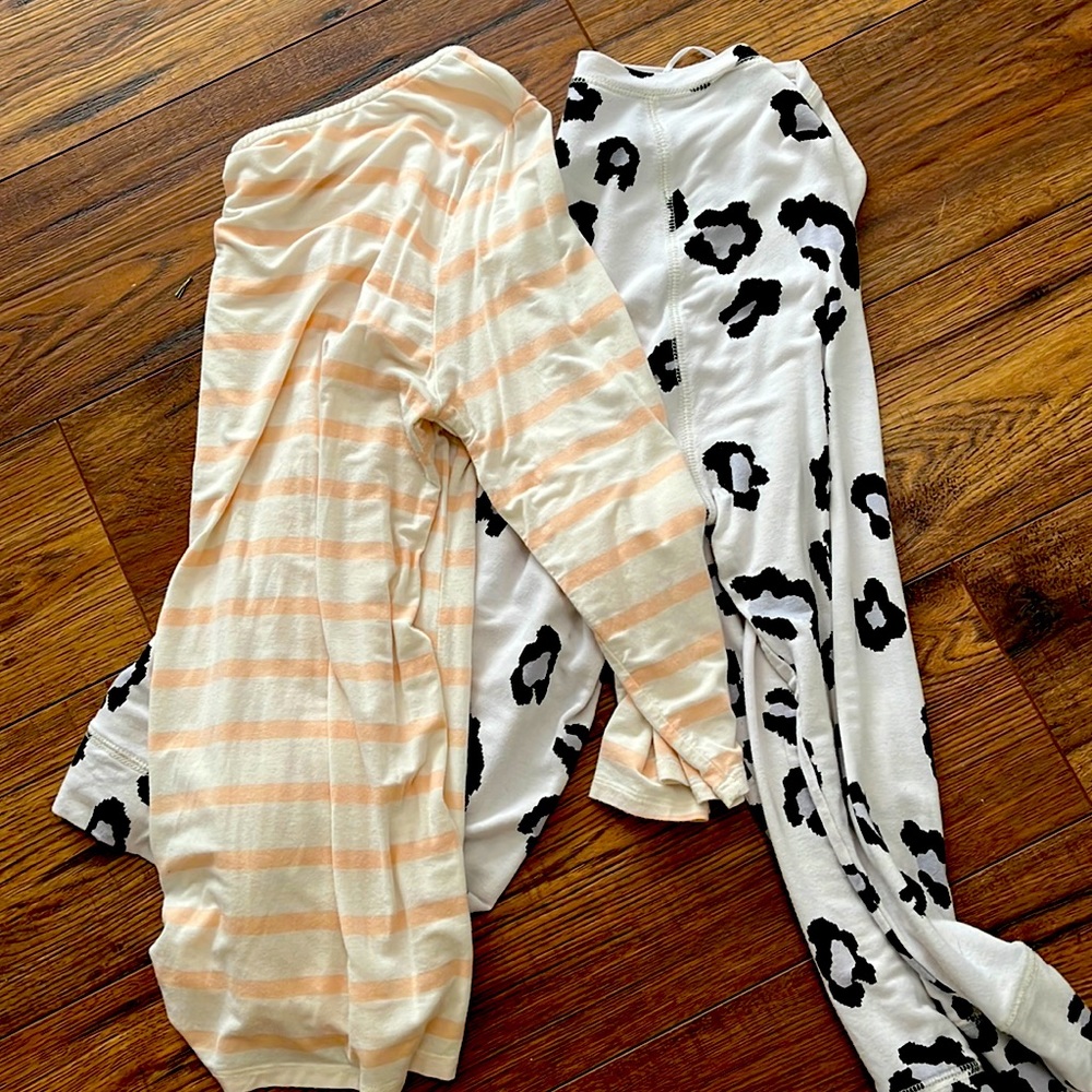 Set of two long sleeve shirts!